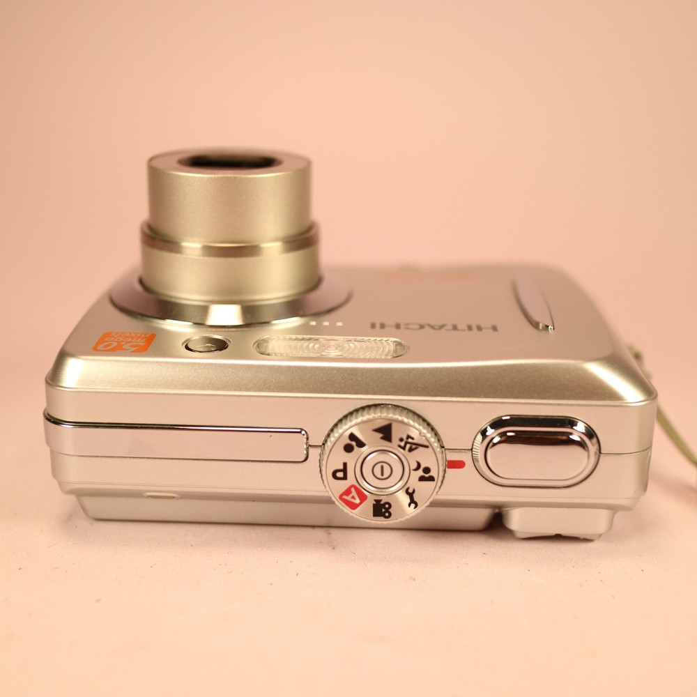 Hitachi Digital Camera HDC-551e 5.0MP Silver Tested