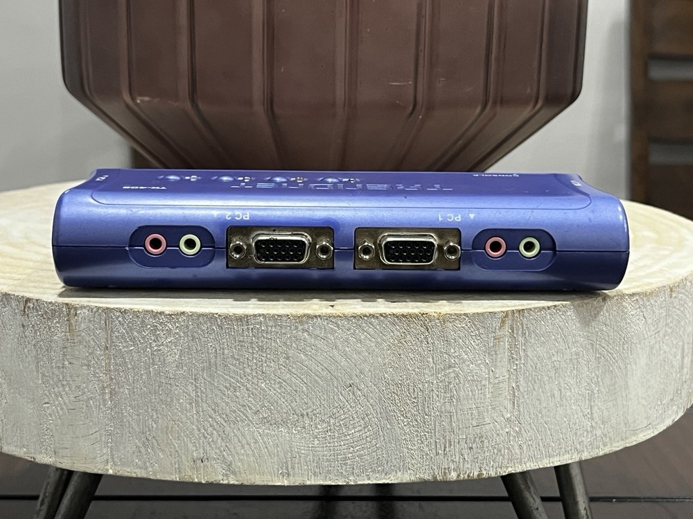 TRENDnet TK-409K 4-Port USB KVM Switch Kit with Audio - Untested