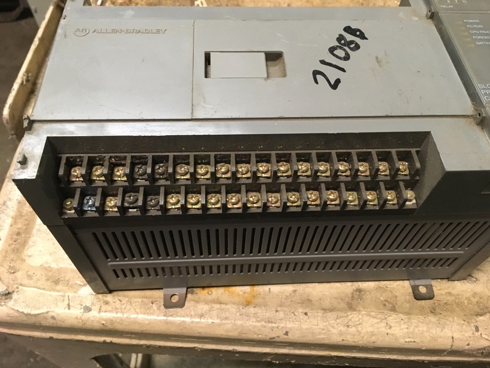Allen-Bradley SLC 500 Programmable Controller, 1747-L30A, processor unit 30 I/O