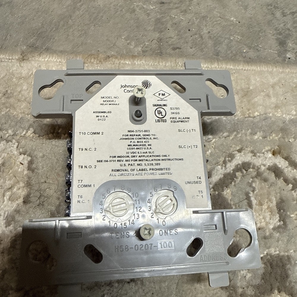 New Johnson Controls M300RJ Addressable Relay Control Module **Fast Shipping**