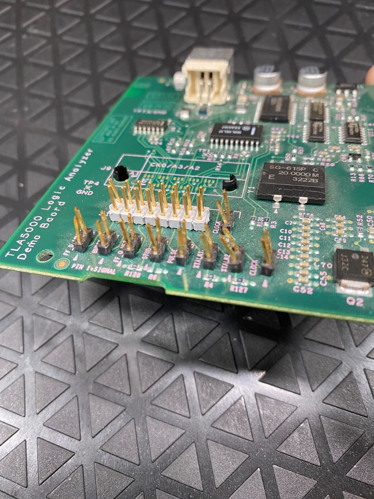 Tektronix TLA5000 Logic Analyzer Demo Board