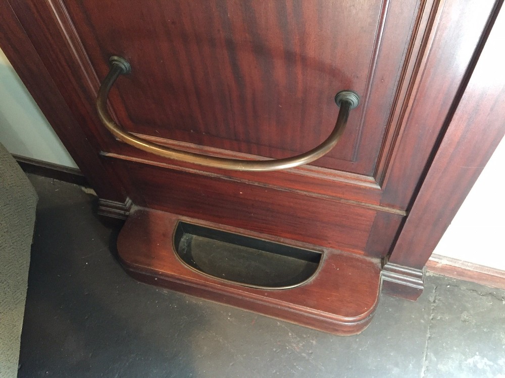 Hale And Kilburn Coat Rack
