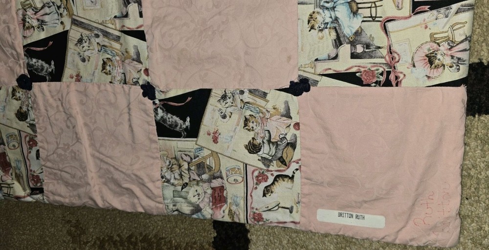 Vintage Handmade Cat Quilt