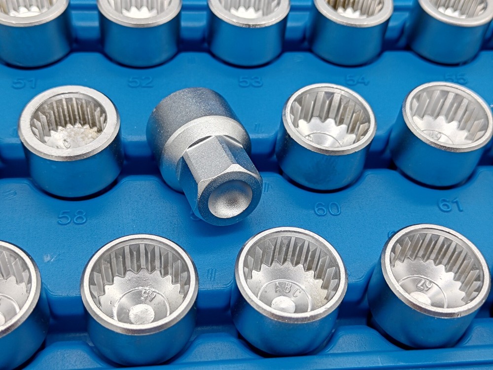 20pc Locking Wheel Nut Key Socket Master OEM Multi Spline 4 Porsche Cayenne VW