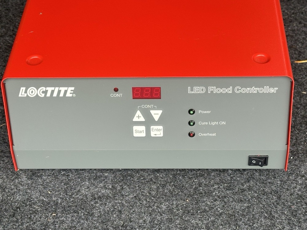LOCTITE 97104 / 97104 LED Flood System Controller 90-260v