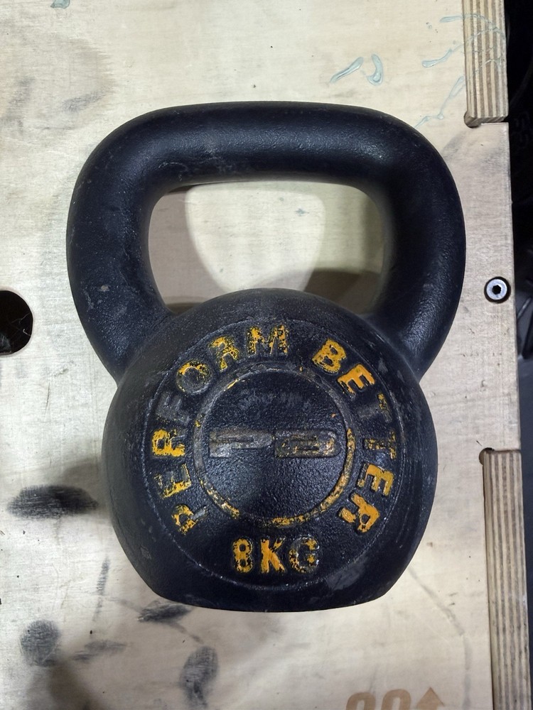 Perform Better 8kg Kettlebell