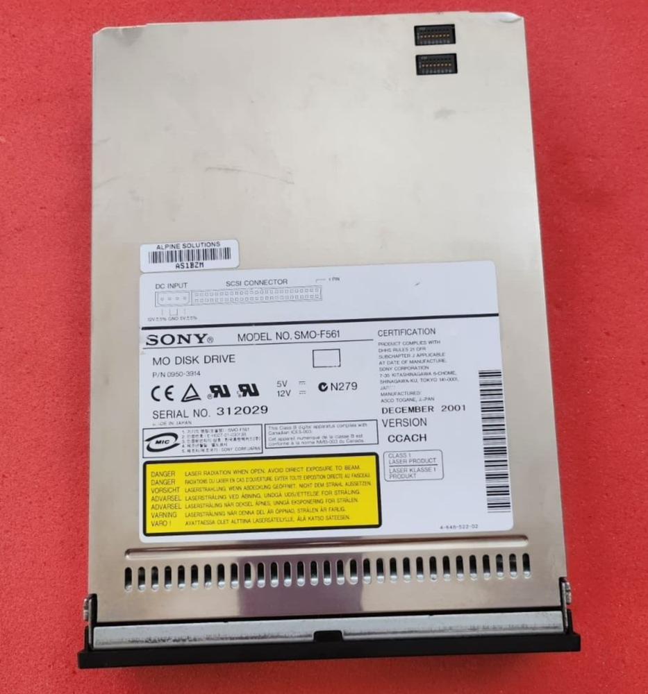 SONY MO DISK DRIVE SMO-F561