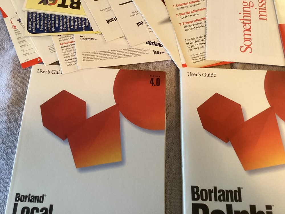 Vintage software developer Borland Delphi version 2 ,manuals etc.