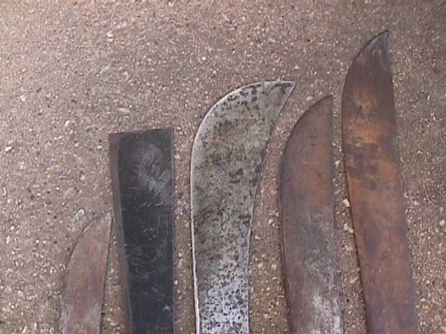 MACHETE LOT FOR RESTORATION