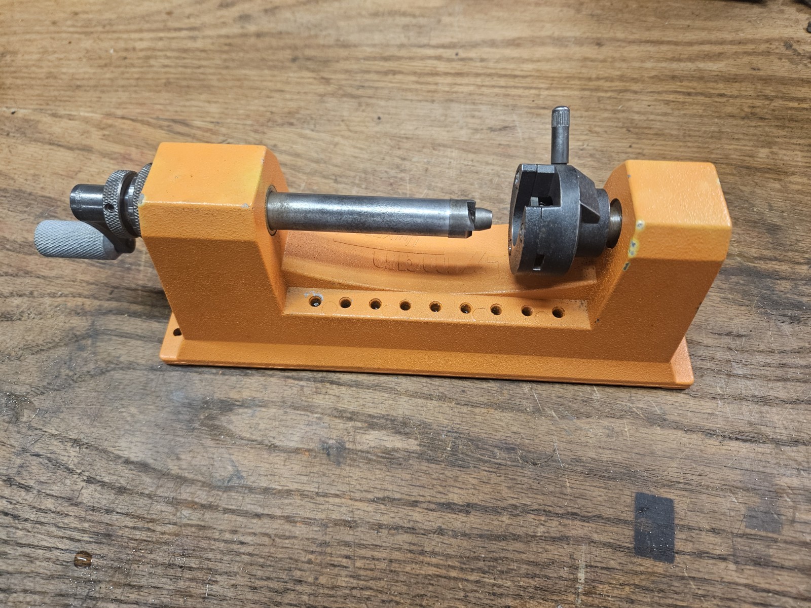 LYMAN Universal Case Trimmer