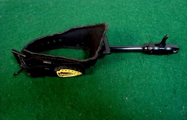 Tru - Fire Edge Buckle Fold back Adjustable Compound Bow Release