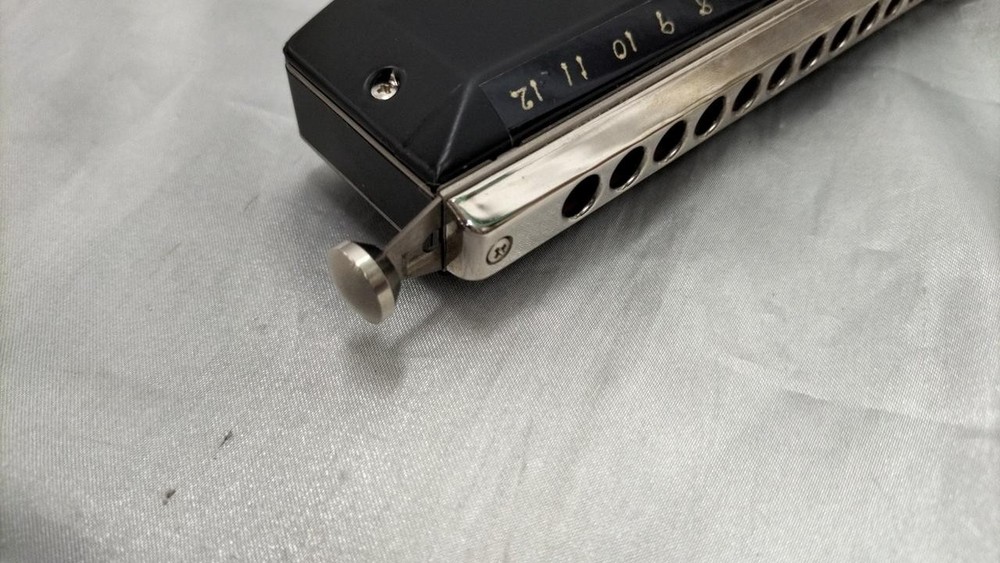 Harmonica Model SCX 56 C tuning SUZUKI