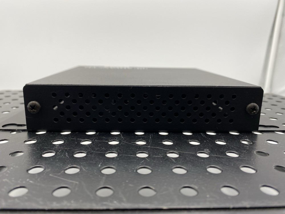 ADVANCED NETWORK DEVICES ZONE-LO ZONE LINE-OUT CONTROLLER