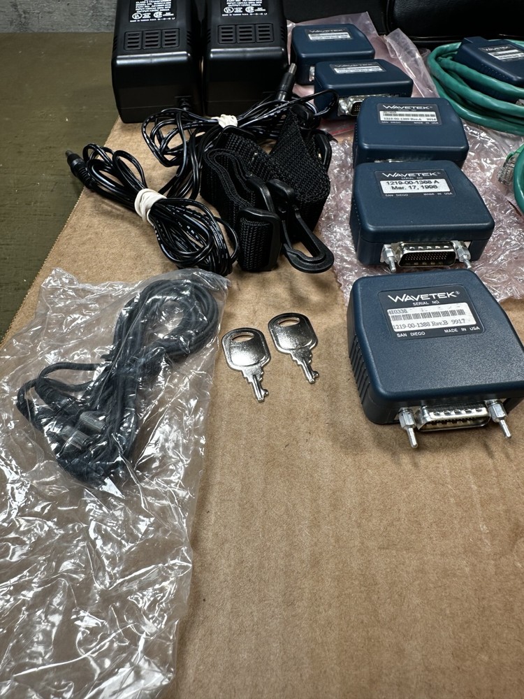 Wavetek LT8155 Cable Certifier Cat5 Cat5e w/ Adapters & Calibrator Used Works!!!