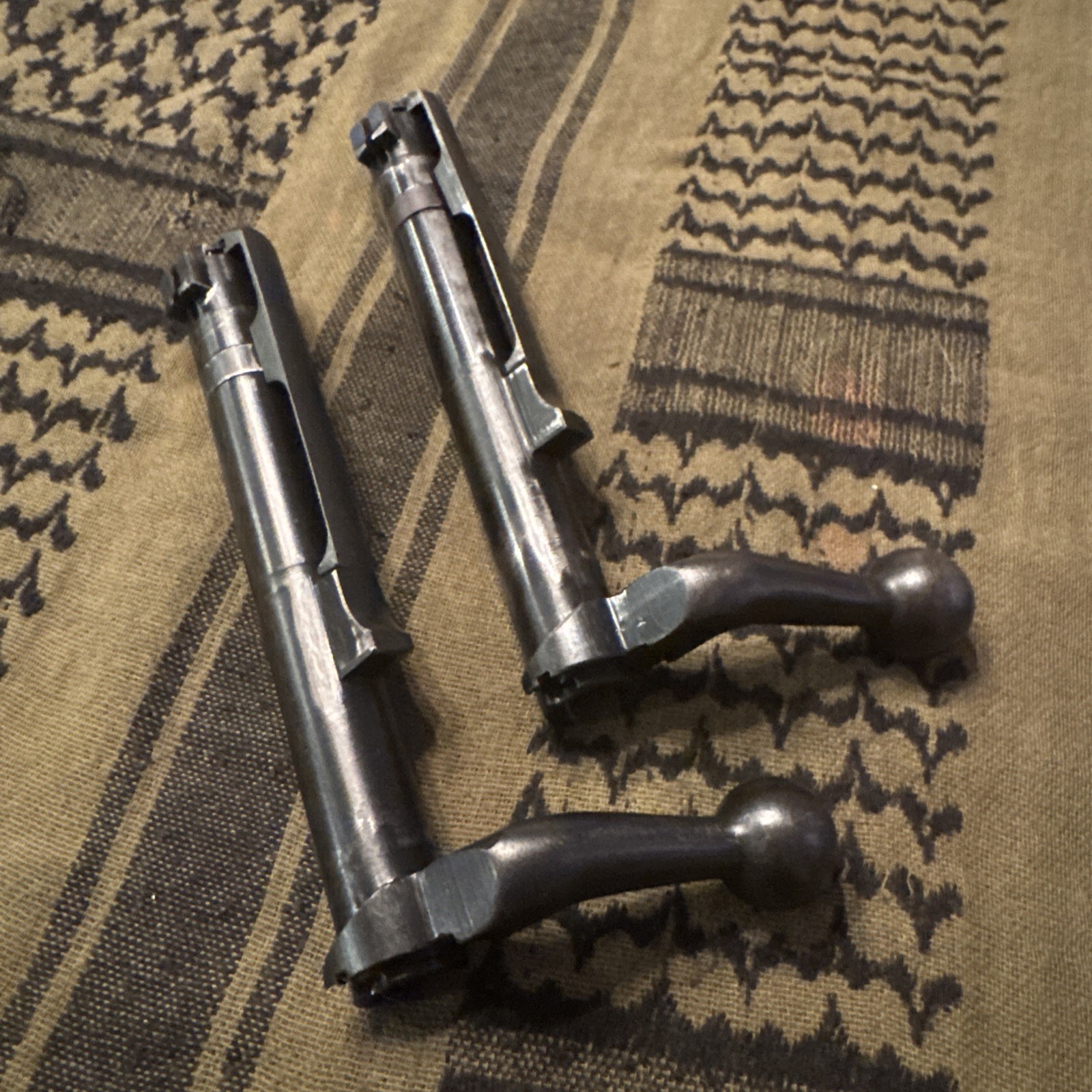 SPRINGFIELD Remigton 1903A3 1903 BODY RIFLE BOLT with "R" FREE SHIPPING