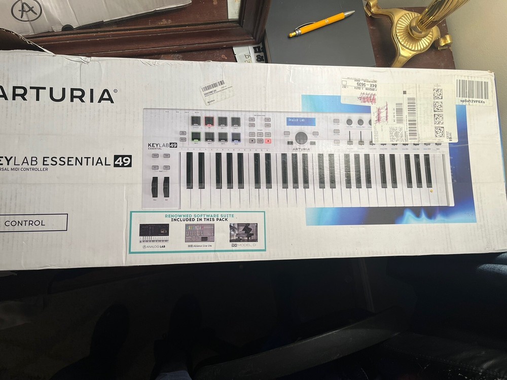 Arturia KeyLab Essential 49 Keyboard Controller