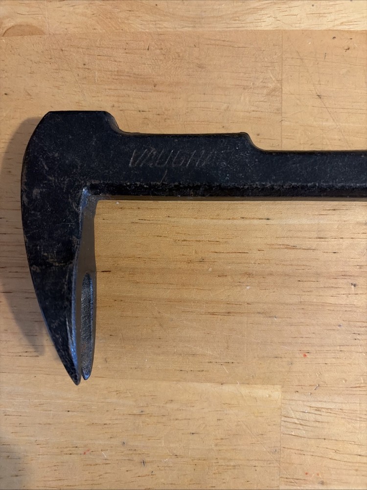 Vaughan Bear Claw Nail Puller 12 Inches