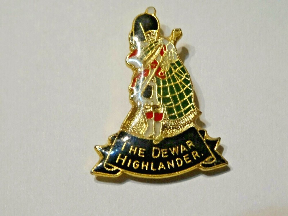 HIGHLANDER ~ THE DEWAR HIGHLANDER – ENAMEL PIN