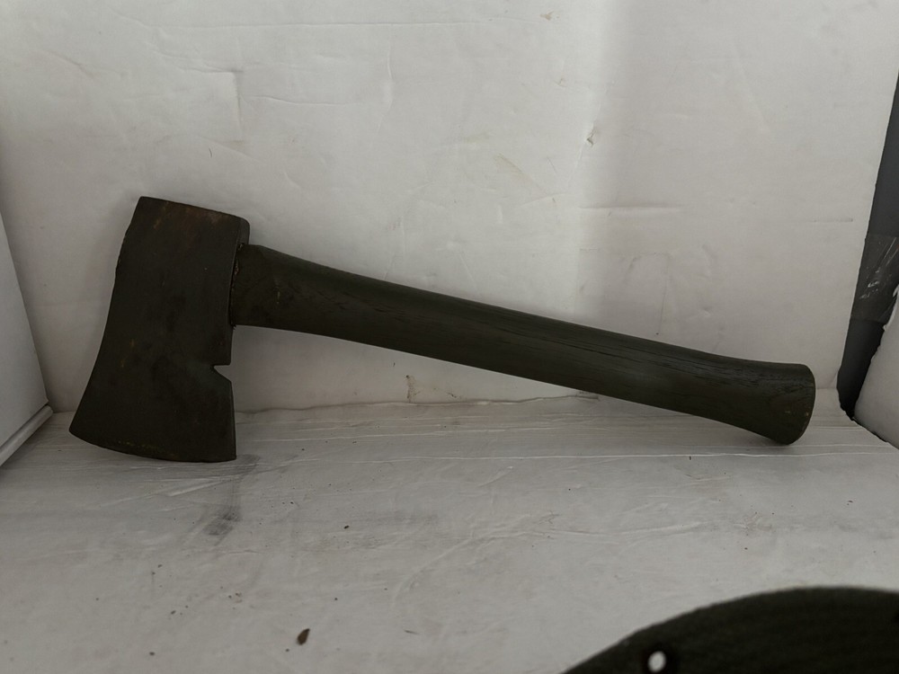 WW2 US ARMY Military HATCHET Axe Field Gear Equipment w/ Carrier Belt