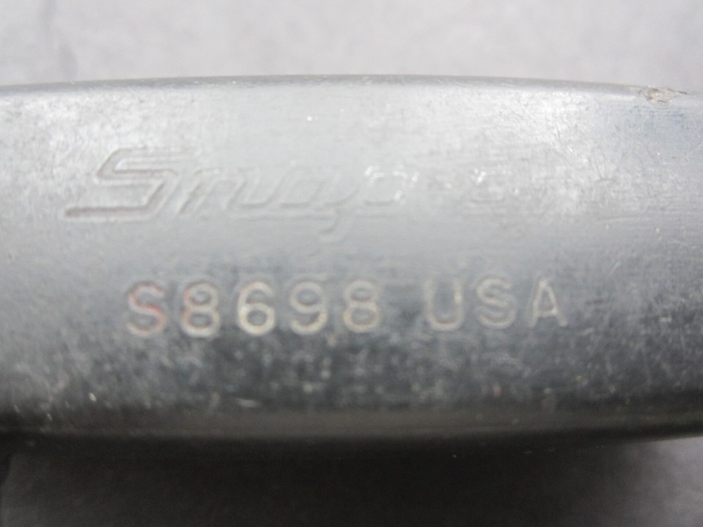 SNAP ON TOOLS 7/64" SQUARE DRIVE SCREWDRIVER - BLACK SQUARE HANDLE - S8698