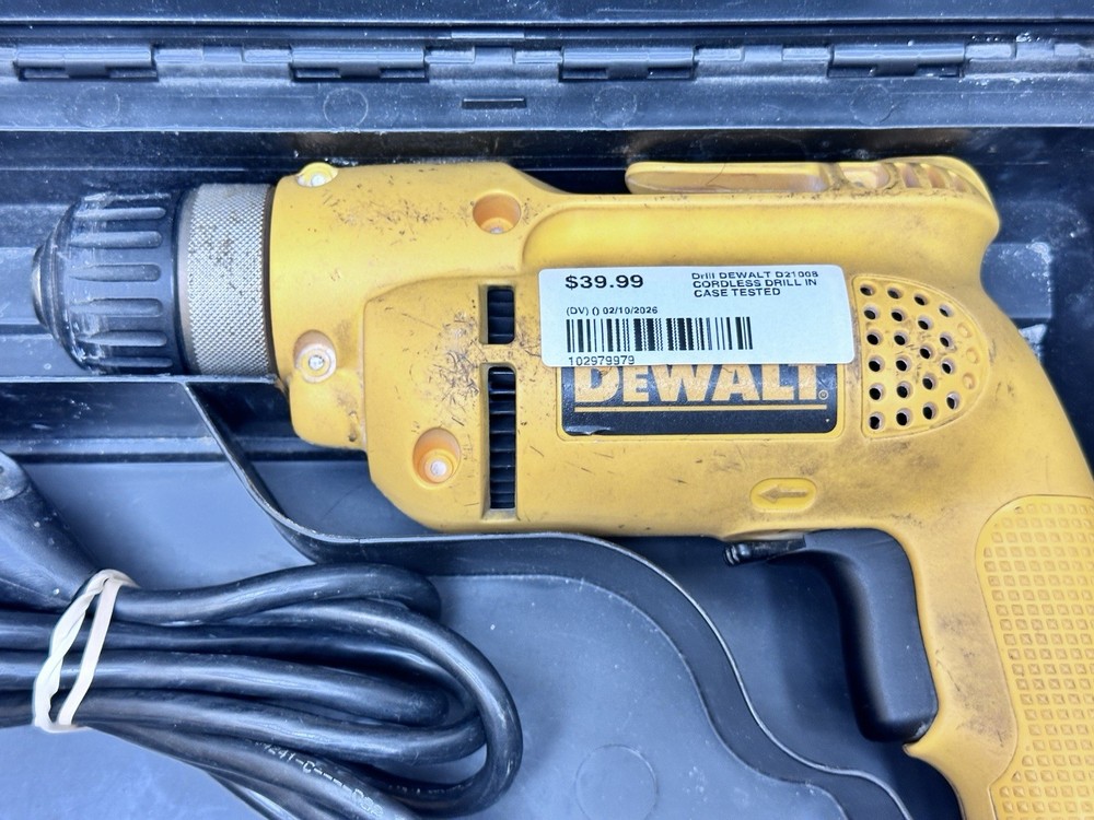DeWalt D21008 6 Amp 3/8" Variable Speed Corded Drill with Case