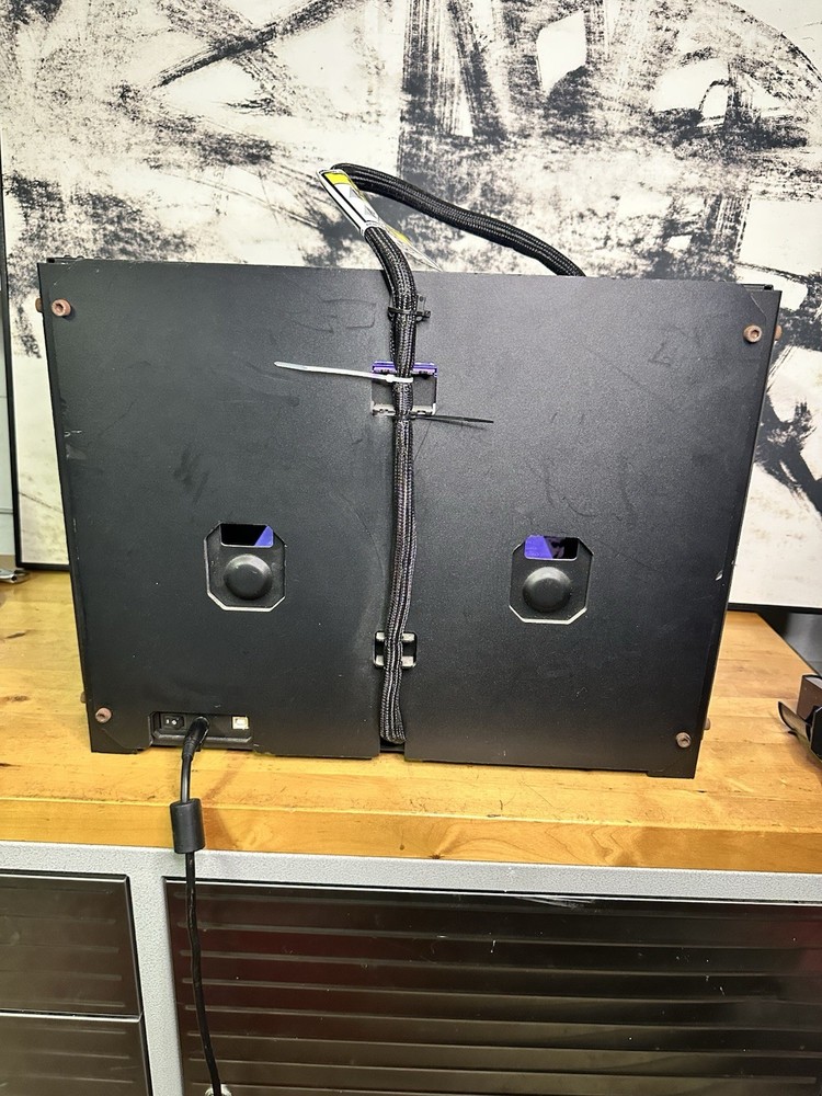 MakerBot Replicator 2 Desktop 3D Printer – Powers On, Untested, AS-IS