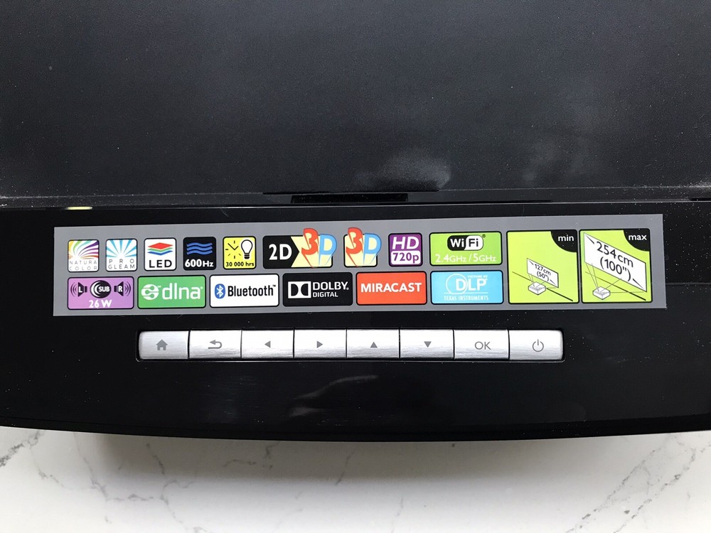 Philips Screeneo HDP1690 UST Projector