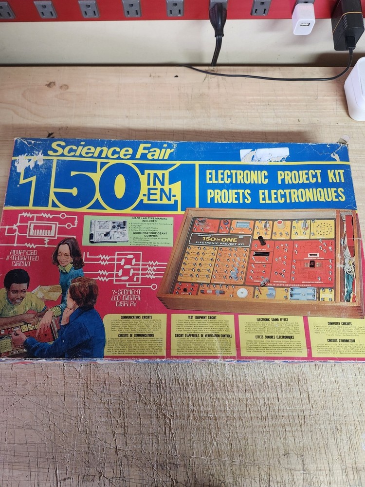 Science Fair 150 In 1 Electronic Project Kit Used Great Shape