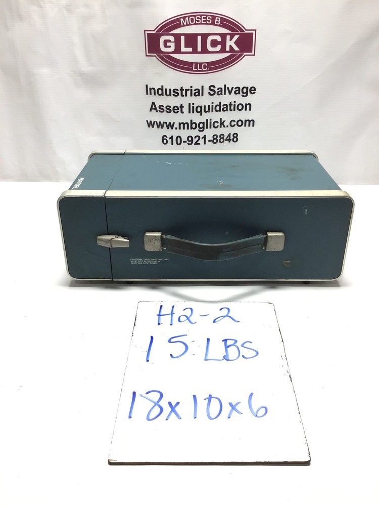 Tektronix 7D01 Logic Analyzer W/ DF2 Display Formatter