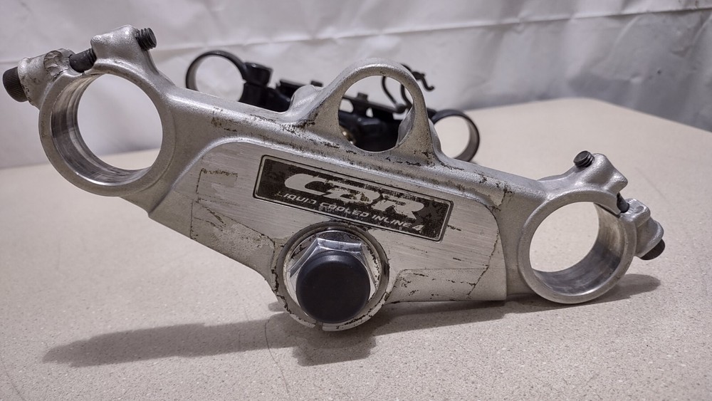 1993 Honda CBR1000F Triple Tree Fork Clamps