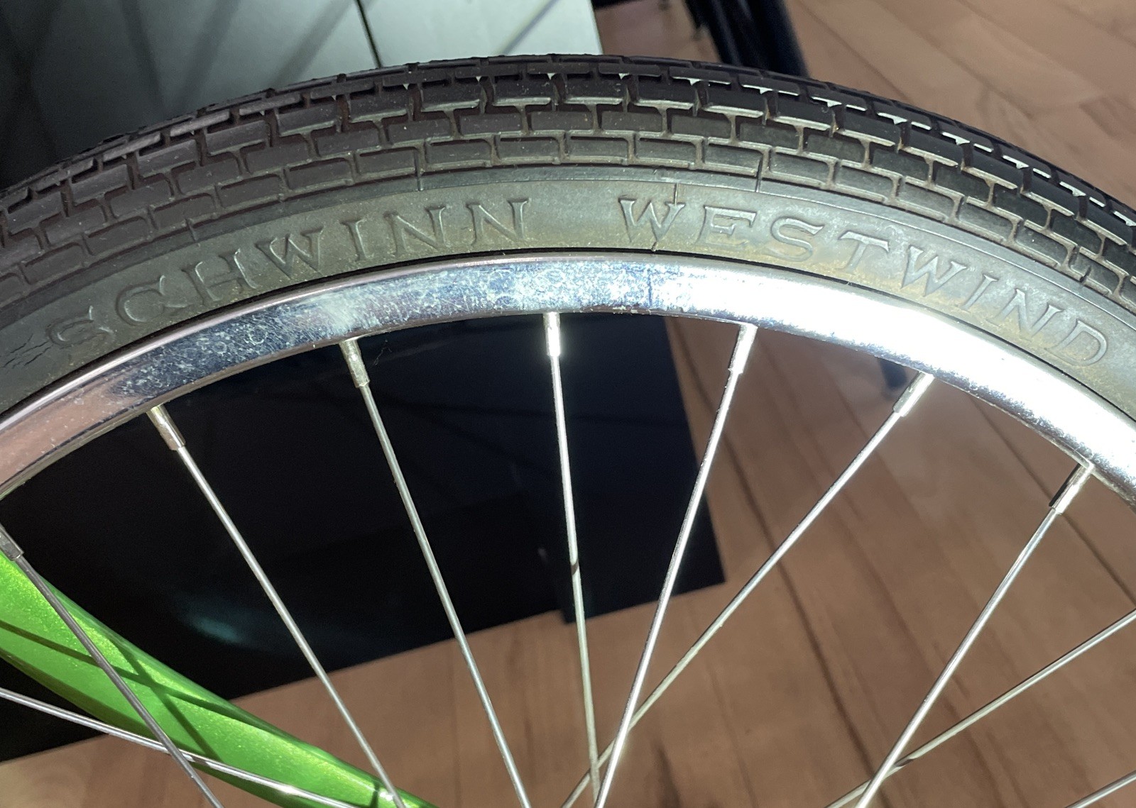 Schwinn Stingray 1963 1/2 Flamboyant Lime Green Solo Polo (Beautiful)