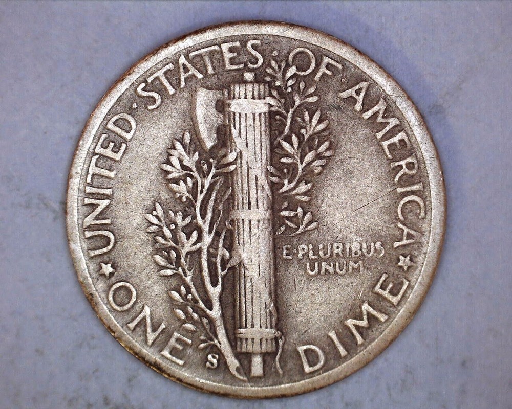 1943-S MERCURY DIME **223-6A