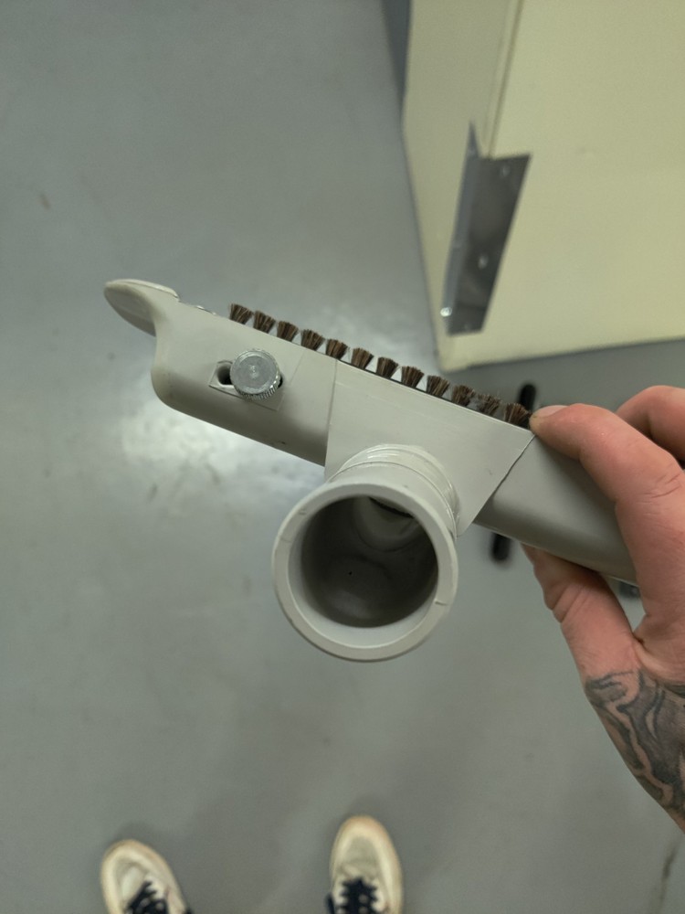 16" Carpet Tool w/ Adjustable Brush