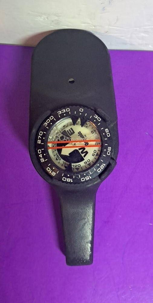 Oceanic 200ft DataMax 2 Depth Gauge Puck Module With Compass.