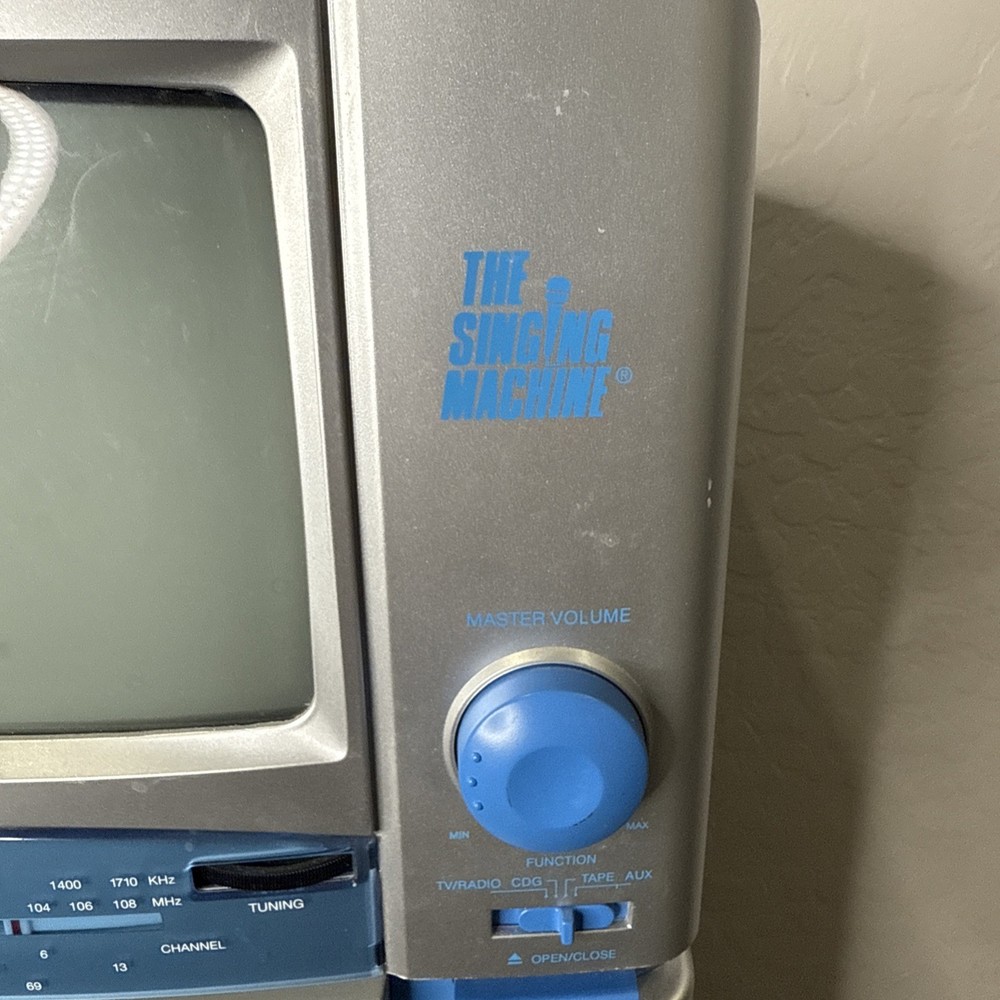 MTV The Singing Machine Karaoke EUC Read Description