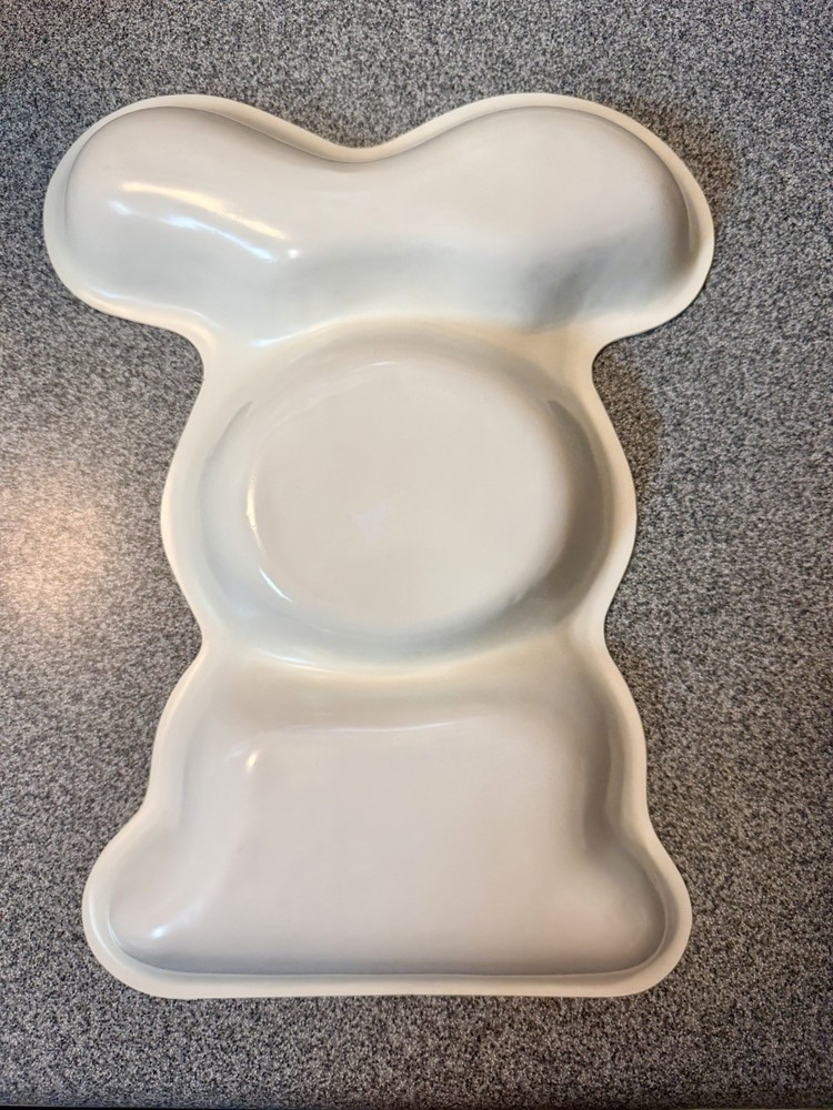 Vintage 1990’s Divided Easter Bunny Plastic Serving Dish