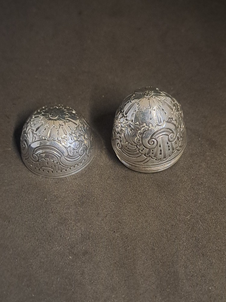 Georgian Solid Silver Floral Egg Nutmeg Grater. Samuel Meriton.