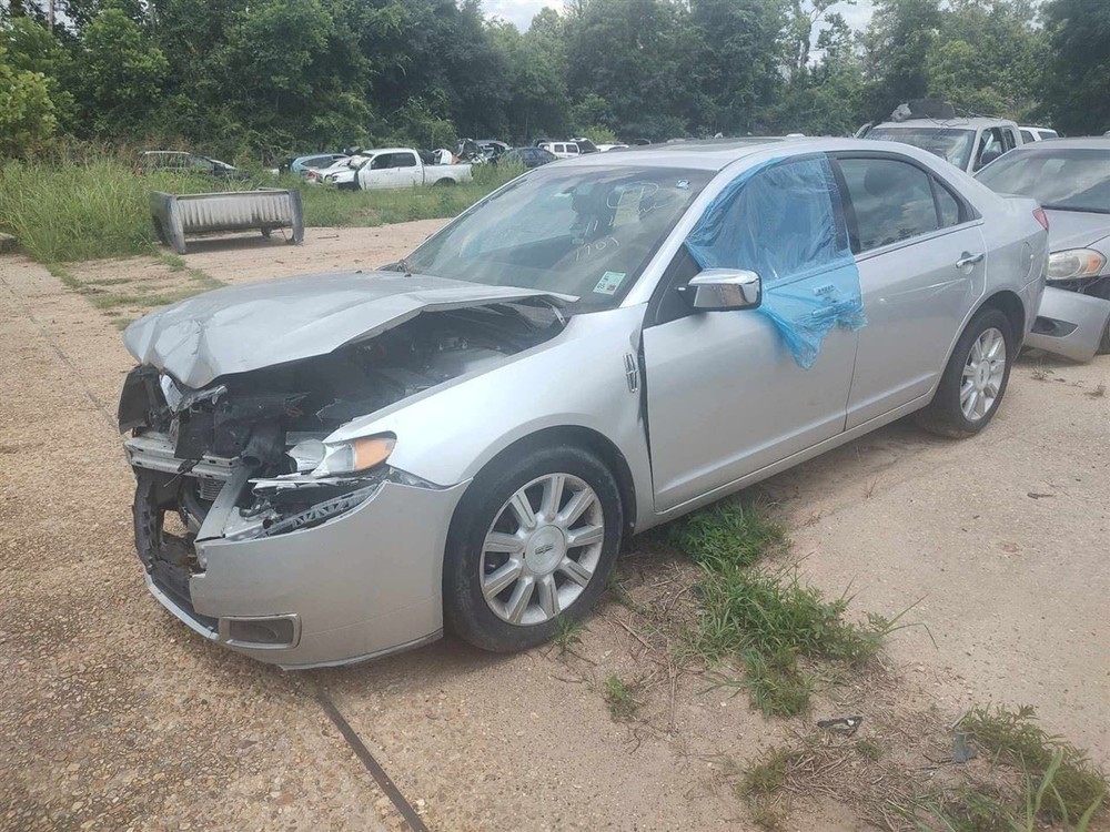 MKZ 2011 Glove Box 18910