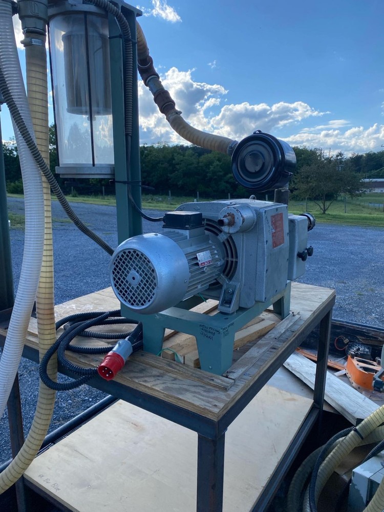 Becker KVT 2.190 vacuum pump vacuum pump