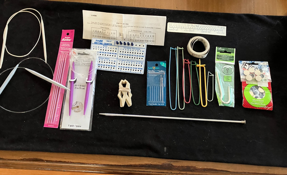 YARN + KNITTING NEEDLES AND MISCELLANEOUS ITEMS