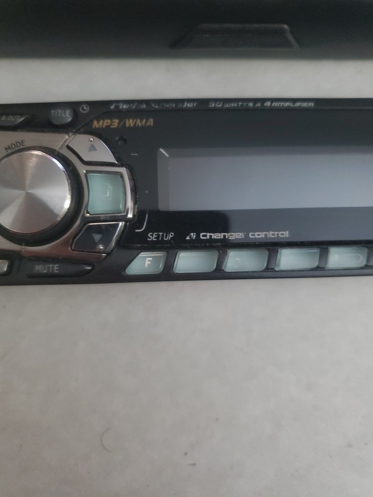 alpine CDA-9811 faceplate And Storage Box