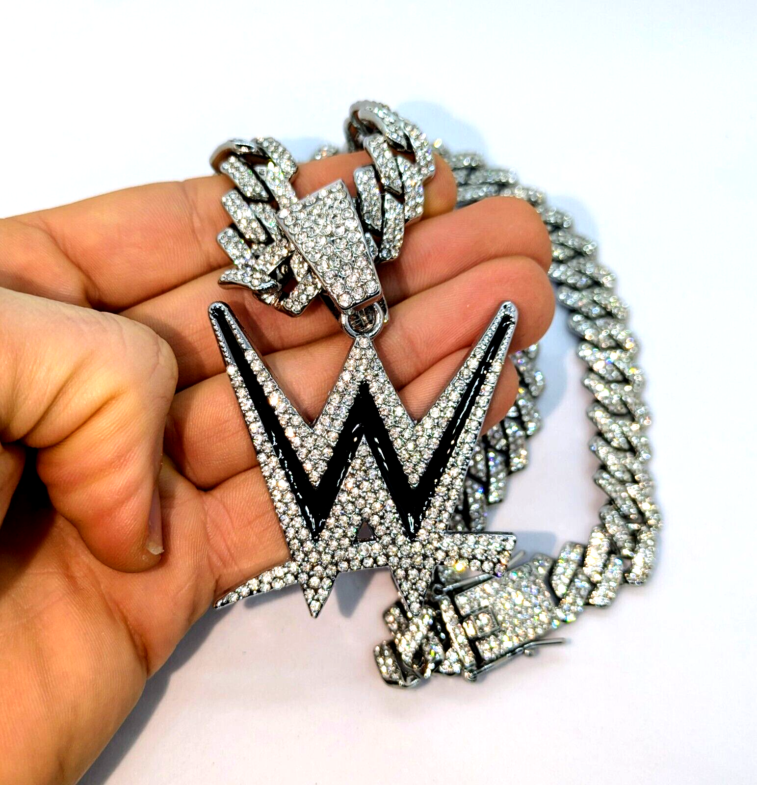 WWE GEM NECKLACE Silver Bling Pro-Wrestling Logo Hip Hop Pendant & 28" Chain
