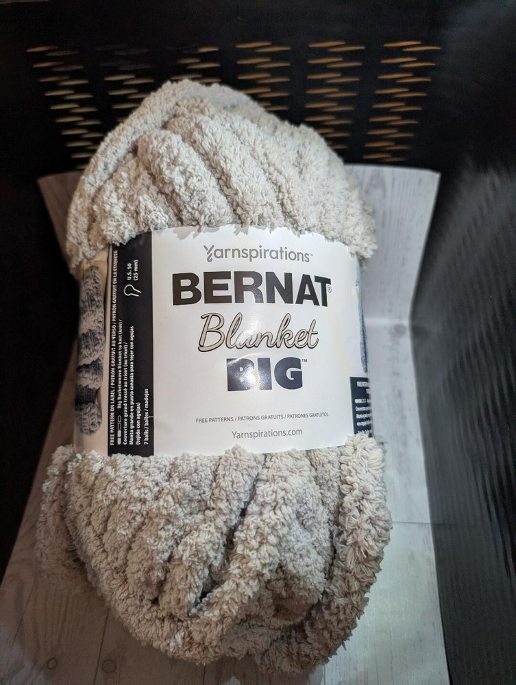 Bernat Blanket BIG