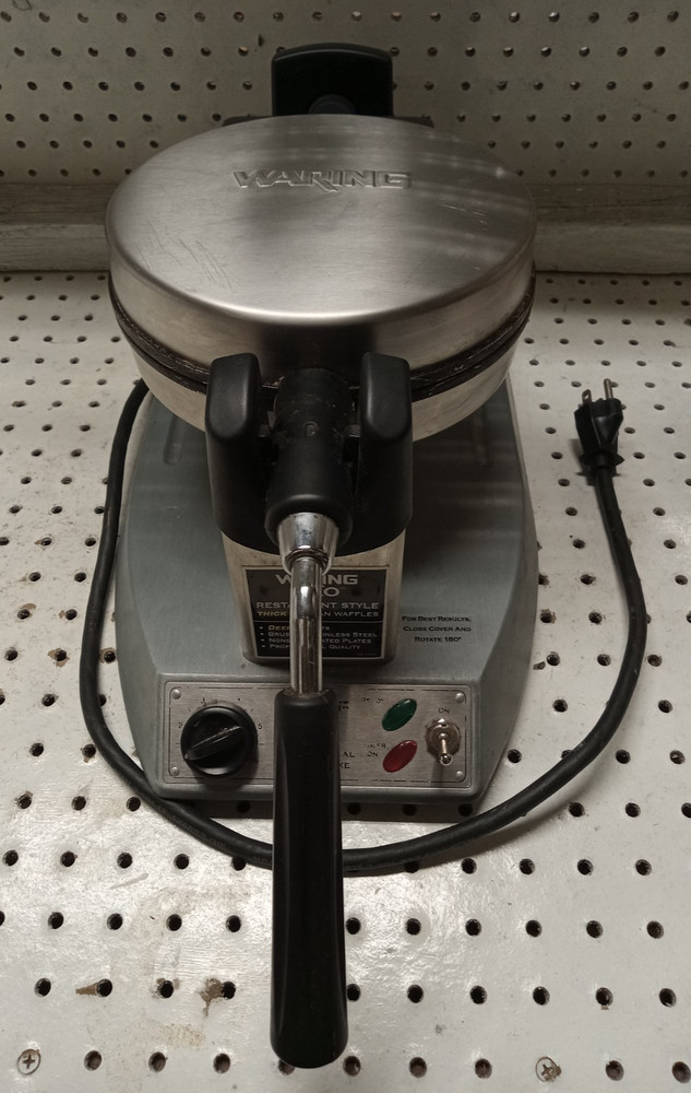 Waring Pro Restaraunt Style Belgian Waffle Maker