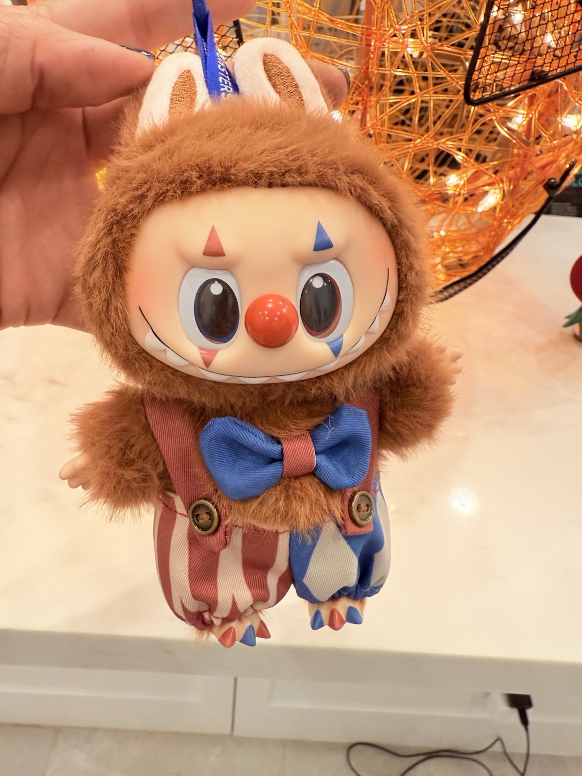 Pop Mart, Why So Serious Series Vinyl Plush Pendant (JUGGLING CLOWN)