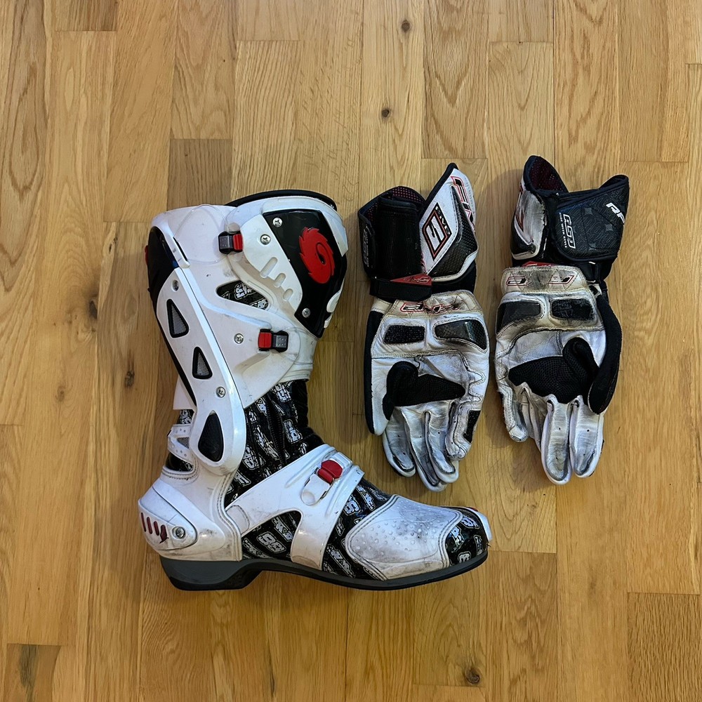 Fabien Foret - Sidi Race Boot And Gloves