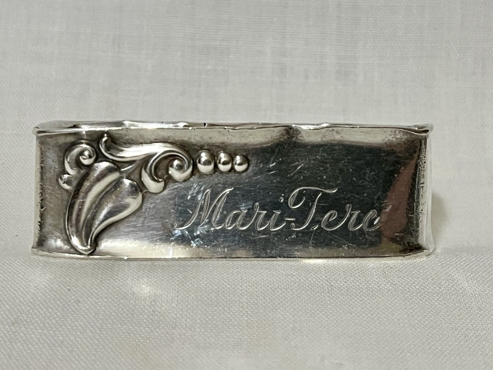 Webster Sterling Silver Napking Holder Ring