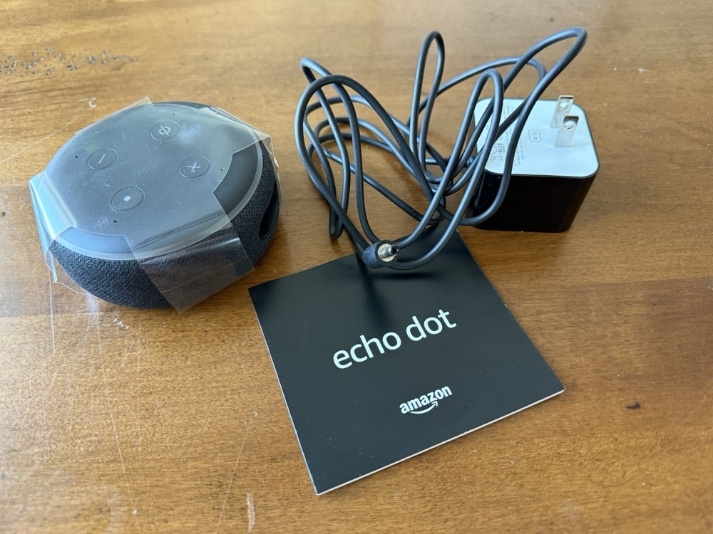 Amazon Echo Dot (3rd Generation) Smart Speaker - Charcoal