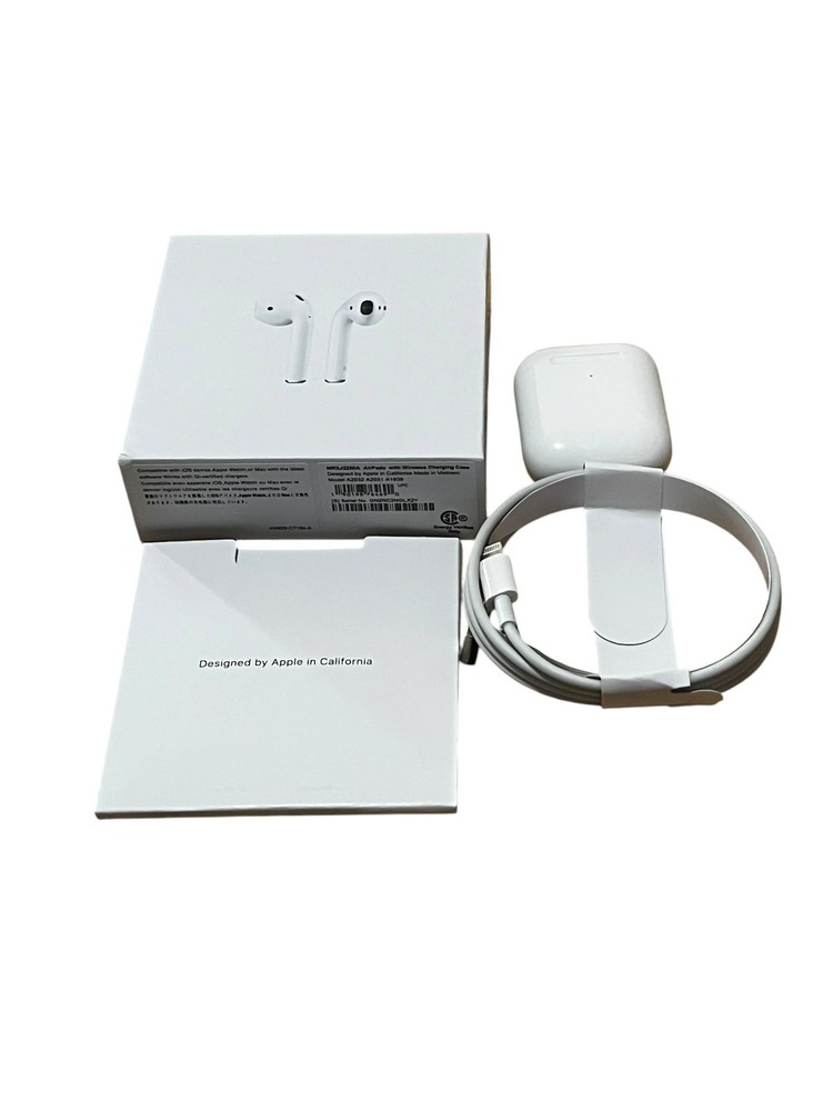 Apple AirPods 2nd Generation White Bluetooth Wireless In-Ear Earbuds