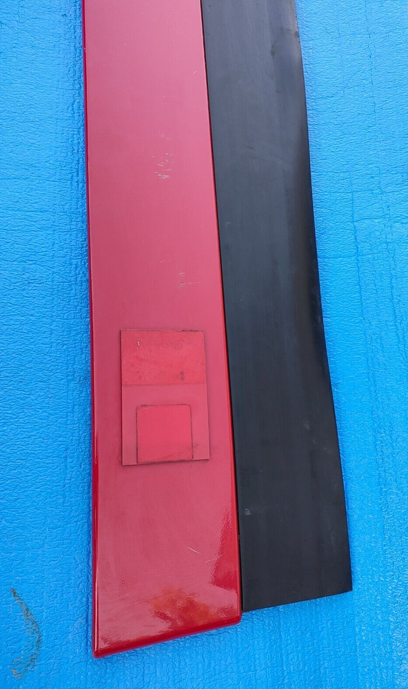 FREIGHTLINER CASCADIA OEM DRIVER LEFT LOWER CAB SIDE FAIRING PANEL 08-24